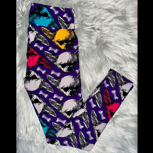 🦄LuLaRoe🦄 Leggings RARE Chihuahua Dogs TALL & CURVY - Picture 1 of 2